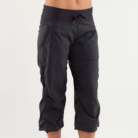 lululemon dance studio mid length size 4 - Picture 1 of 10